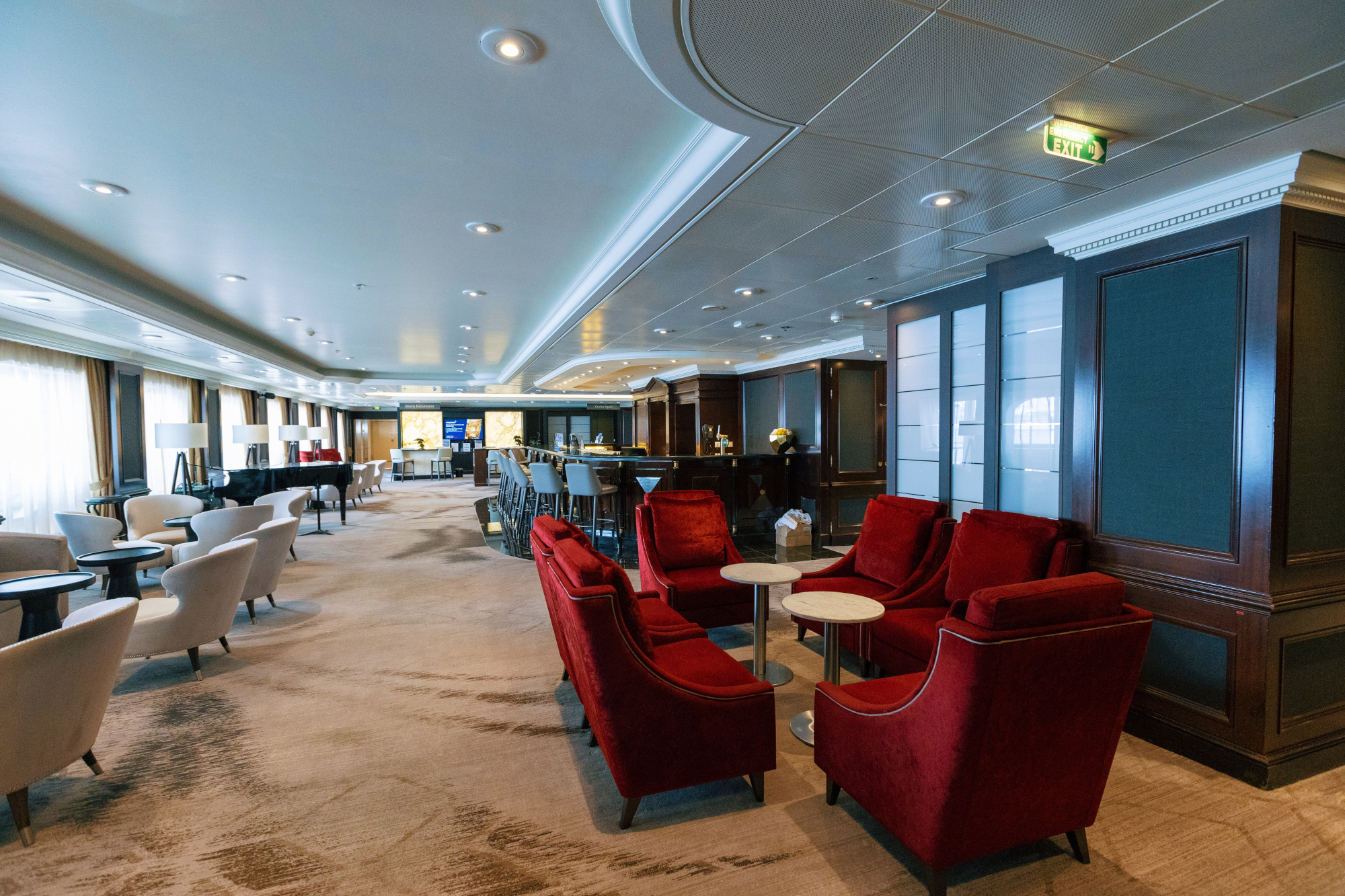 MyCruise Azamara Azamara-Quest Offentlige-arealer Barer-lounger-atrium6